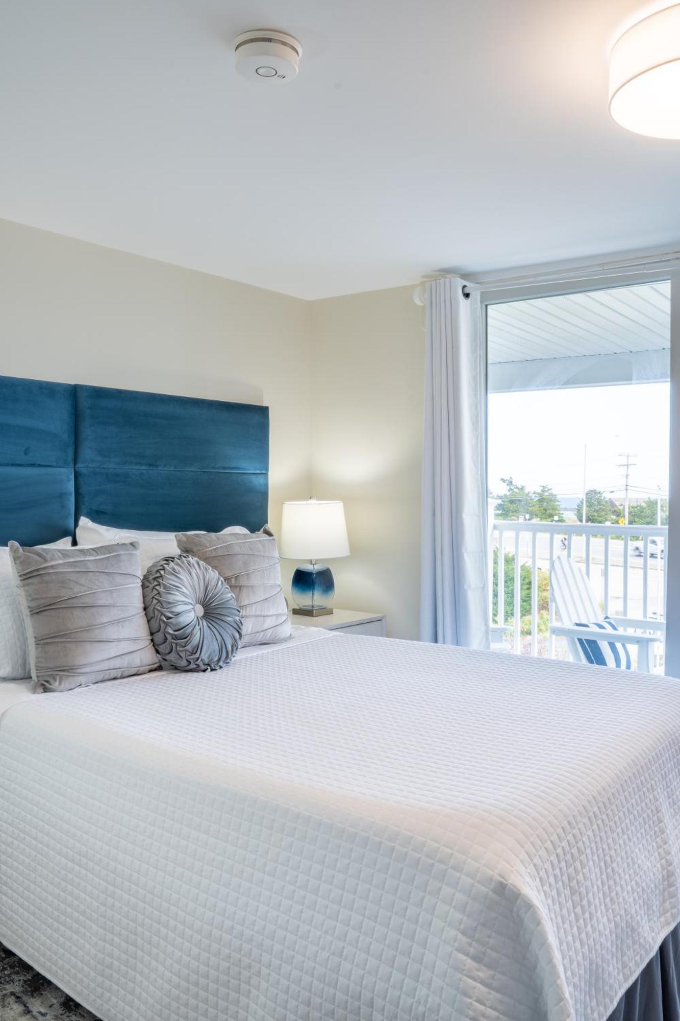 935 Ocean, A Beachside Inn Hampton Eksteriør bilde